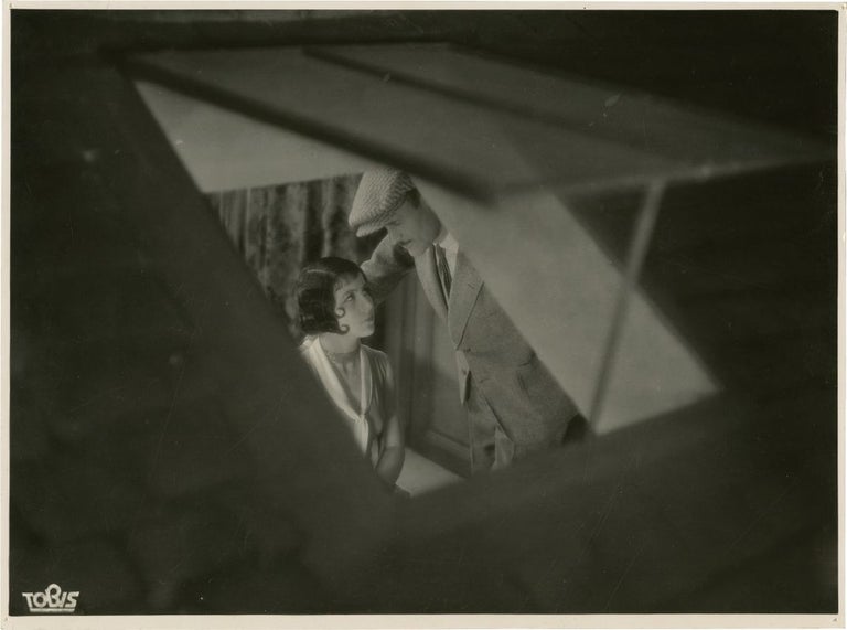 [Book #135596] Sous les toits de Paris [Under the Roofs of Paris]. René Clair, Georges Perinal, director, cinematographer.