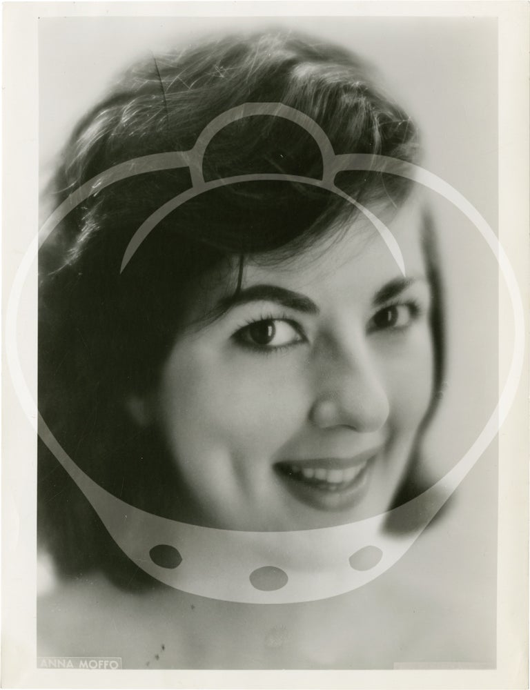 Archive of six original photographs of opera star Anna Moffo
