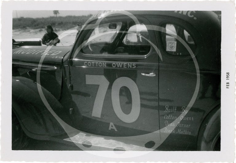 Twenty-four vernacular photographs from the final NASCAR race on Daytona Beach, 1958