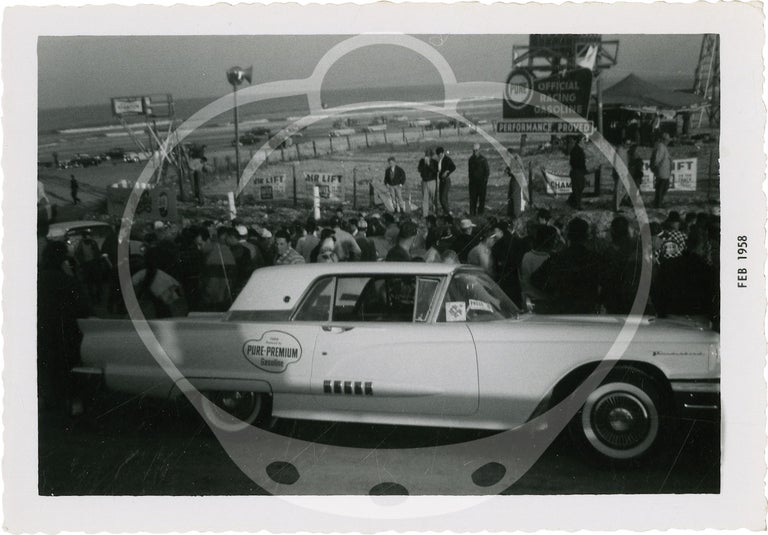 Twenty-four vernacular photographs from the final NASCAR race on Daytona Beach, 1958