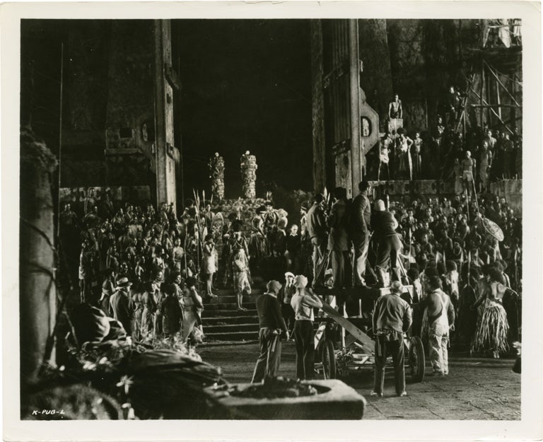 [Book #143513] King Kong. Merian C., Ernest B. Schoedsack Cooper, Fay Wray, directors, starring.