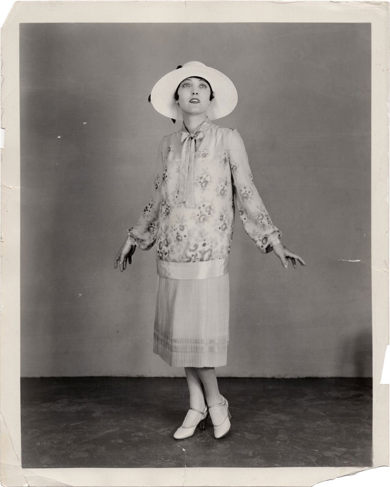 [Book #150956] Original photograph of Pauline Starke, 1926. Pauline Starke, subject.