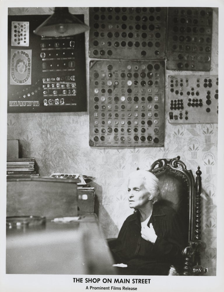 The Shop on Main Street [Obchod na korze]