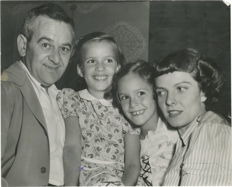 Book #156003] Original photograph of William Wyler, Margaret Tallichet, and their children, circa...