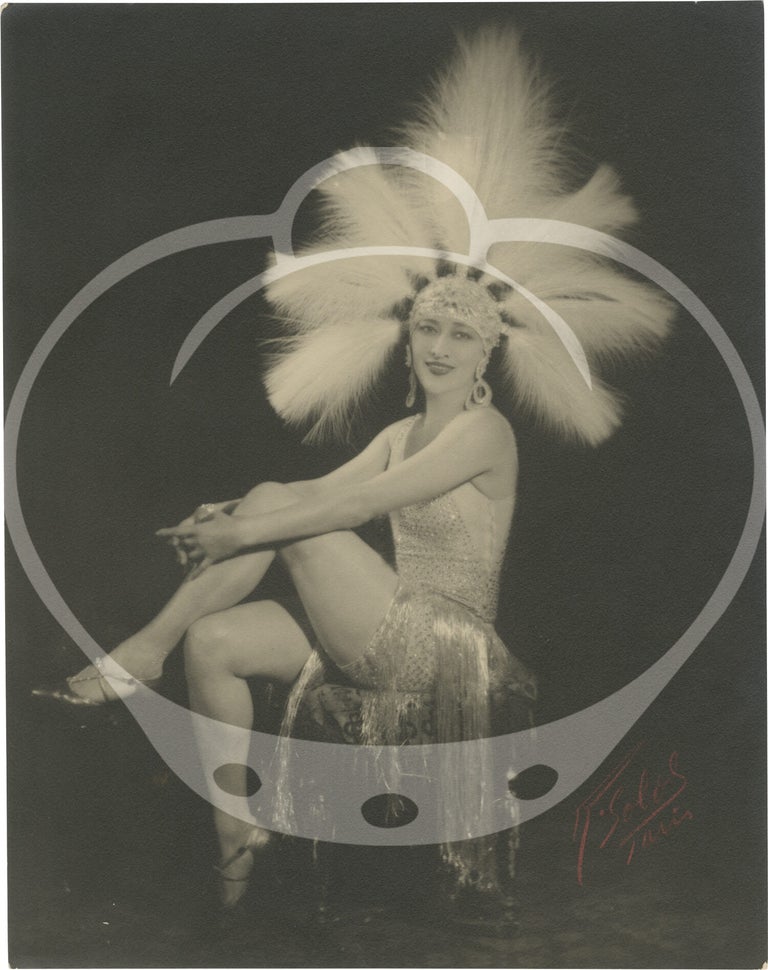 Collected archives of 40 original photographs of The Dolly Sisters, circa 1910s-1920s