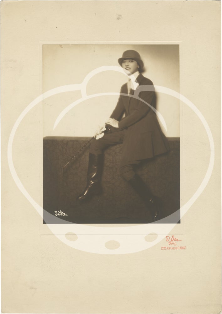 Collected archives of 40 original photographs of The Dolly Sisters, circa 1910s-1920s