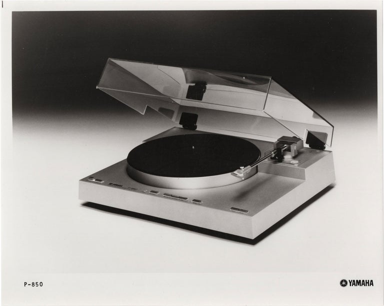 Book #157141] Collection of seventeen original photographs of Yamaha home audio equipment, circa...