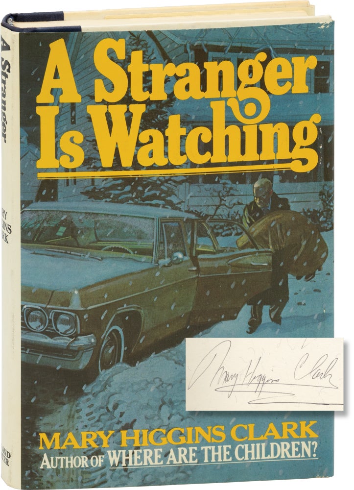 [Book #157712] A Stranger is Watching. Mary Higgins Clark.