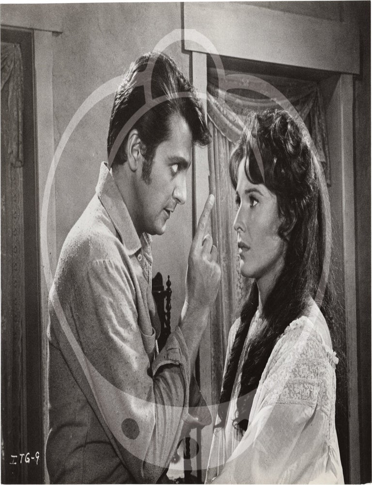 Invitation to a Gunfighter