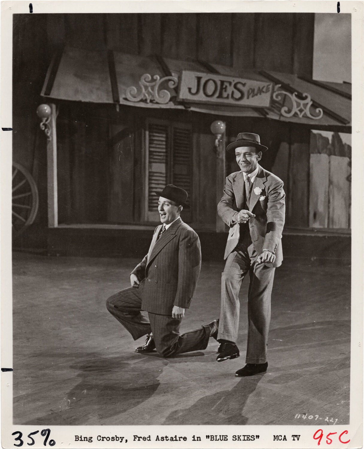 Blue Skies Fred Astaire Bing Crosby Stuart Heisler Arthur Sheekman blue-skies-fred-astaire-bing-crosby-stuart-heisler-arthur-sheekman