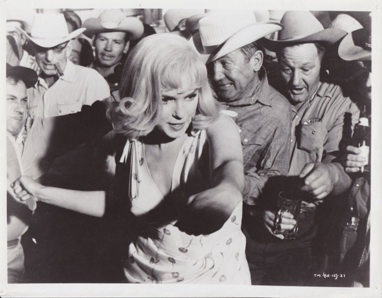 Book #161309] The Misfits (Original photograph of Marilyn Monroe from the 1961 film). Clark Gable...