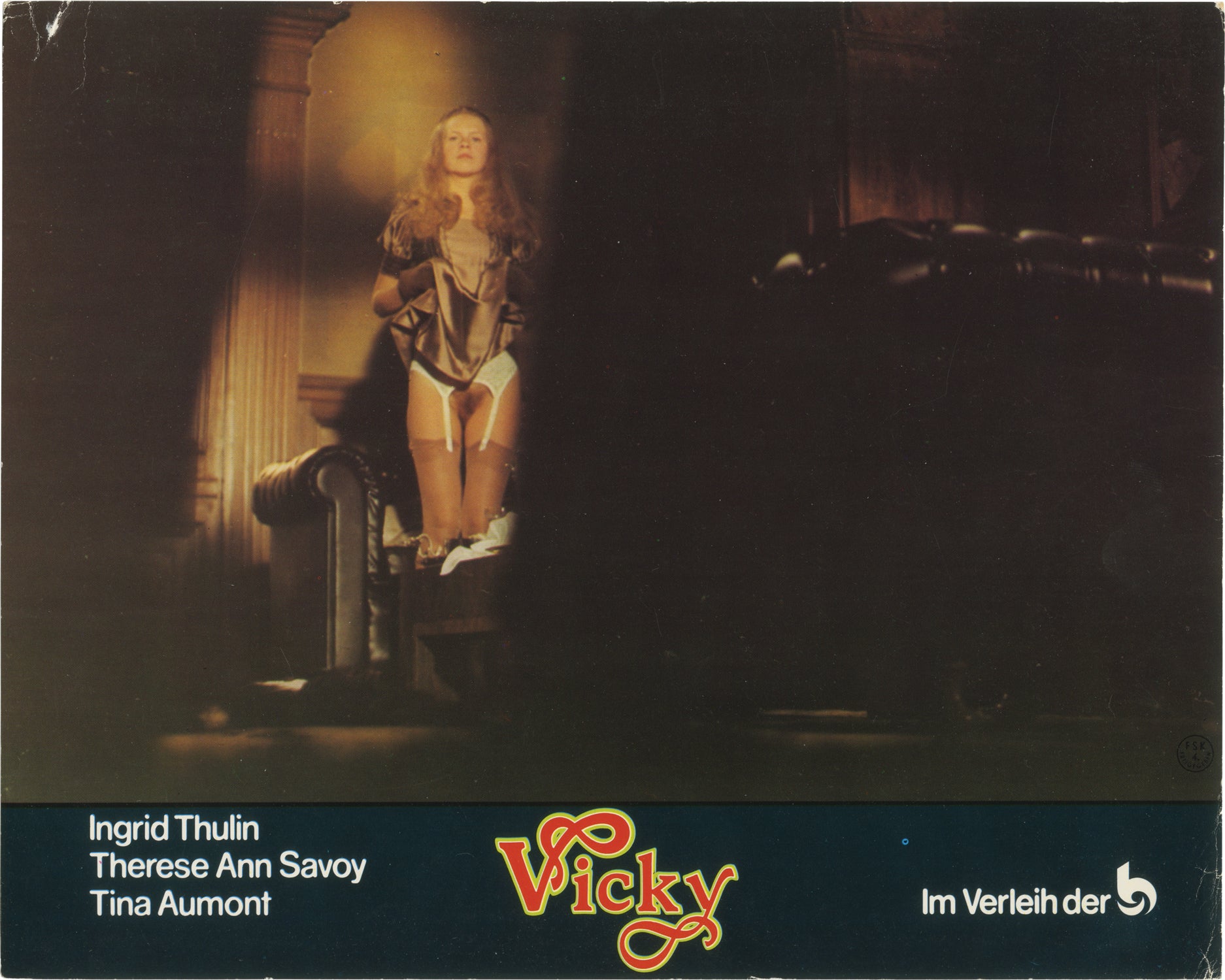 Salon Kitty Vicky | Tinto Brass, Ennio De Concini, Ingrid Thulin Helmut