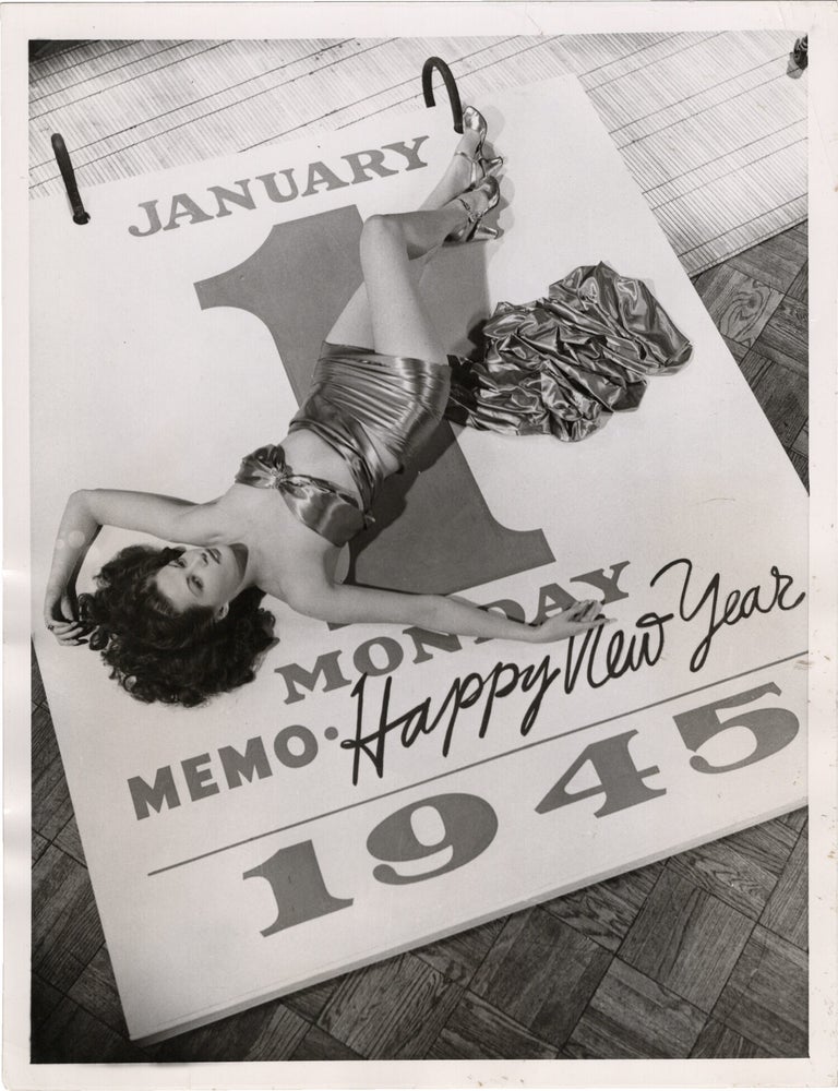 Book #165671] Original publicity photograph of Yvonne De Carlo. Yvonne De Carlo, subject