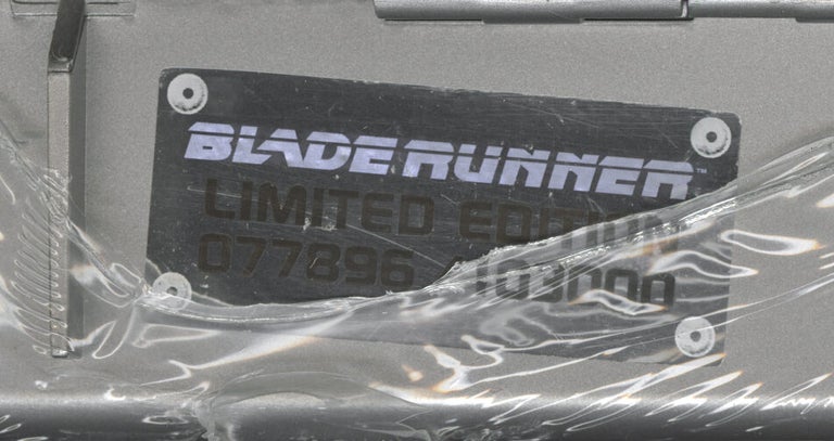 Blade Runner: Ultimate Collector's Edition #77896 / 103000 4-Disc HD-DVD with suitcase design