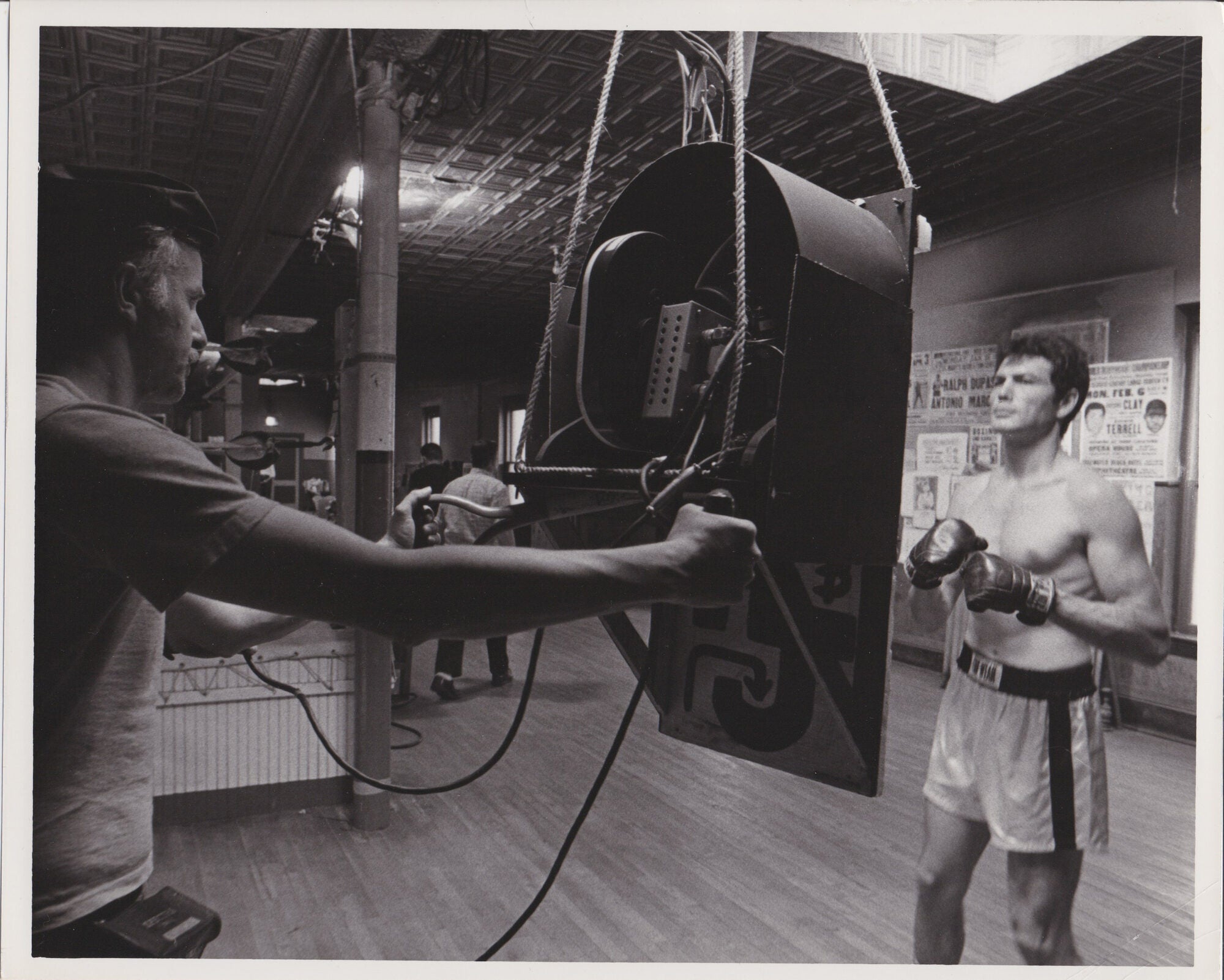 Medium Cool Haskell Wexler Marianna Hill Robert Forster Janet Langhart medium-cool-haskell-wexler-marianna-hill-robert-forster-janet-langhart