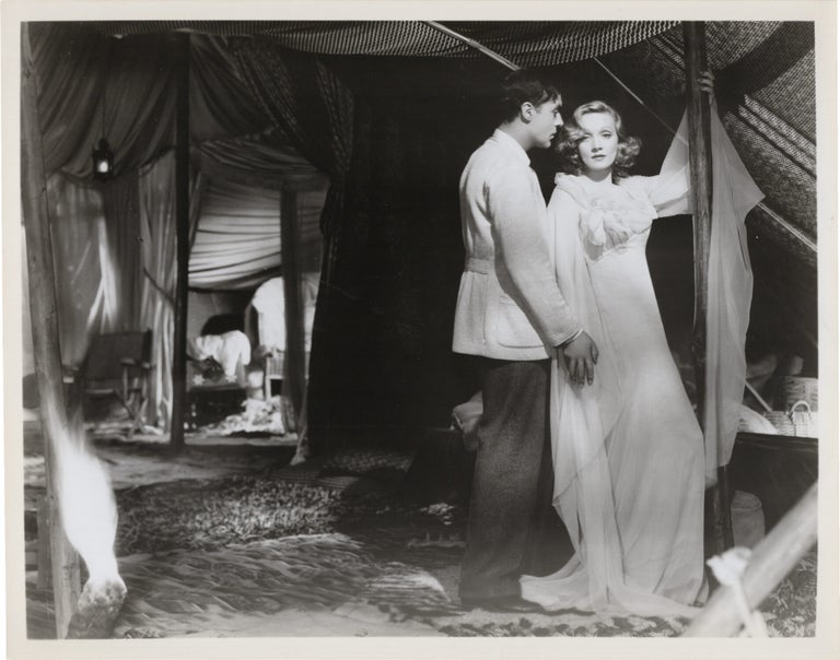 Marlene Dietrich: Ten Stills